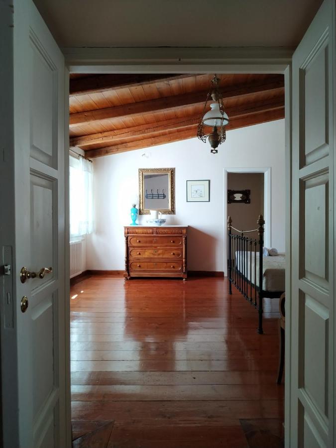 Liknon Guesthouse Villa Galaxidi Exterior photo